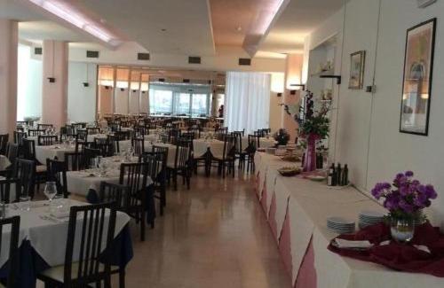 Hotel Riviera Nuova Gestione Cattolica Esterno foto